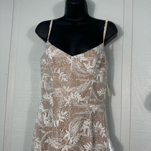 Dress the Population Women’s Giovanna Lace Spaghetti Strap Dress Size Medium NWT - Picture 4 of 13